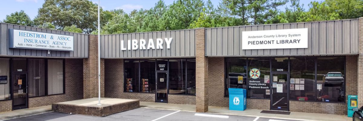 Piedmont Library entrance in storefront