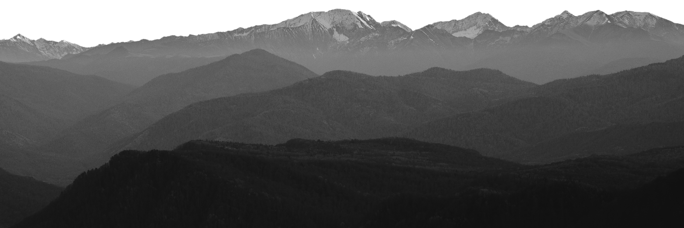 mountain scene greyscale