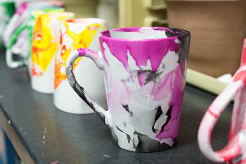 nail polish marbled mug craft