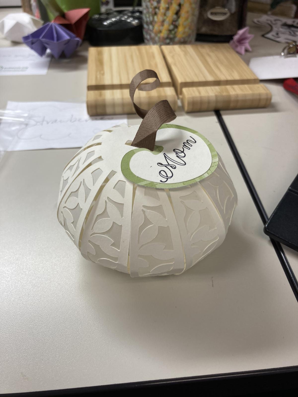 paper pumpkin